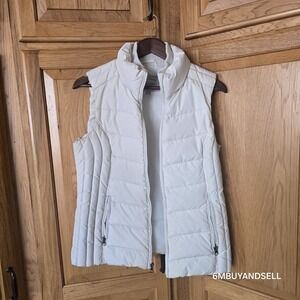 GH Bass & Co Womens Puffer Vest Cream Down Feather Fill GHAW7836 Gardenia Small
